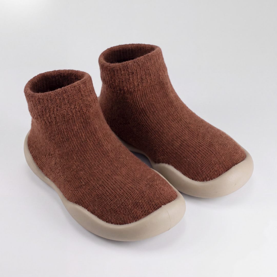 Tiny Explorings™ Kuschelige Sockenschuhe für kleine Entdecker
