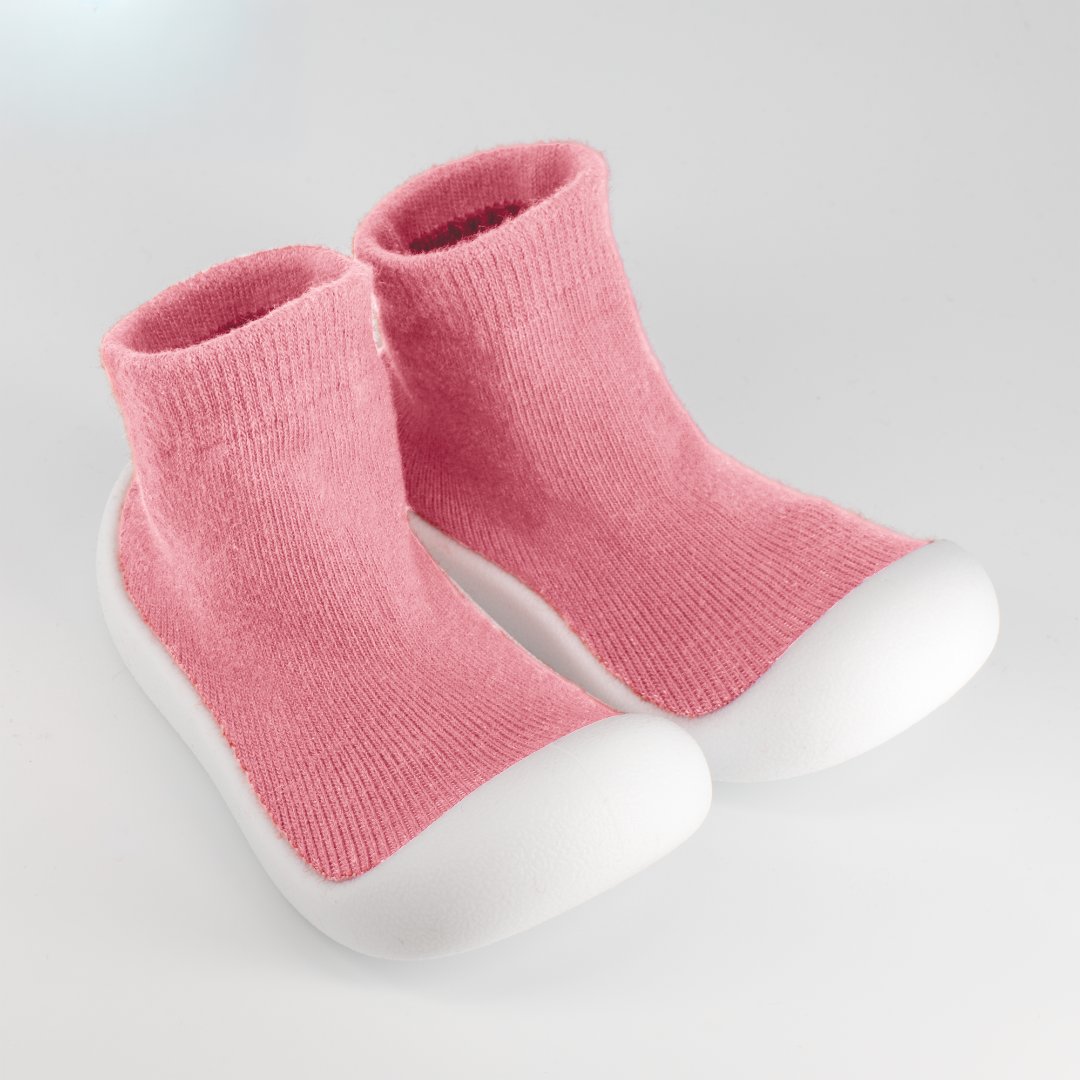 Tiny Explorings™ Kuschelige Sockenschuhe für kleine Entdecker