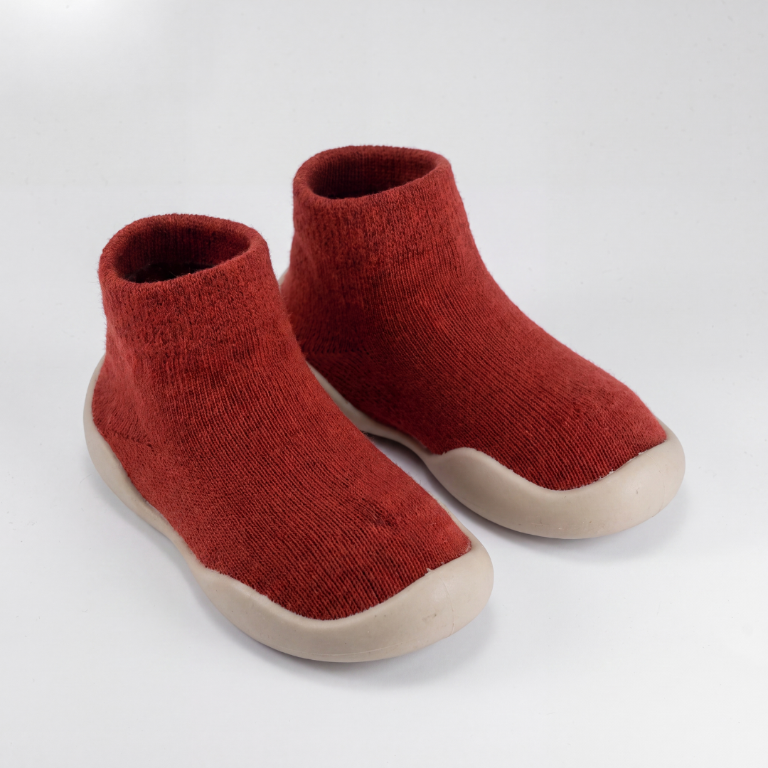Tiny Explorings™ Kuschelige Sockenschuhe für kleine Entdecker